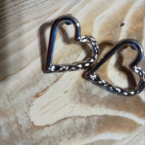 Paparazzi silver hearts